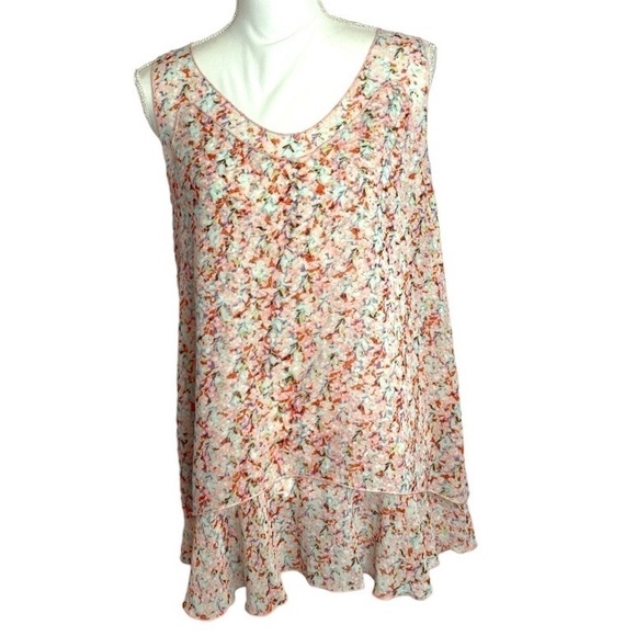 CAbi Women’s Top 5032 Bella Pink Floral Tank - Picture 4 of 11